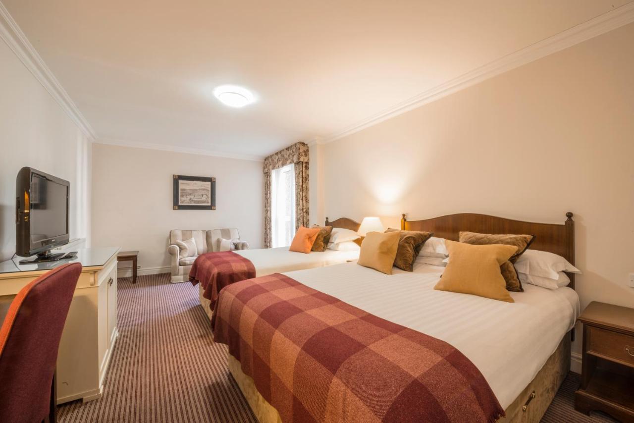 Macdonald Frimley Hall Hotel & Spa Camberley Esterno foto